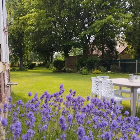 Проживание в семье La Campagne Authentique A Deux Pas De Lisieux